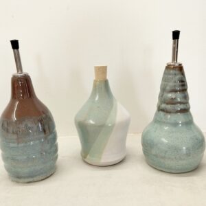 bouteille huilier tourné à la main en grès et émaillé par terre d'Aur