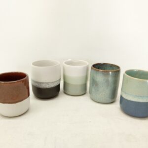 tasse harmonie en grès tournée à la main dans mon atelier Terre d'Aur