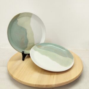 assiettes tournées dans mon atelier terre d'Aur en dordogne